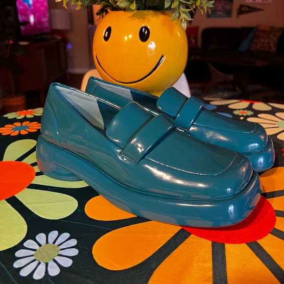 Charles & Keith Blue Loafer Dress Shoes - Picture 3 of 8